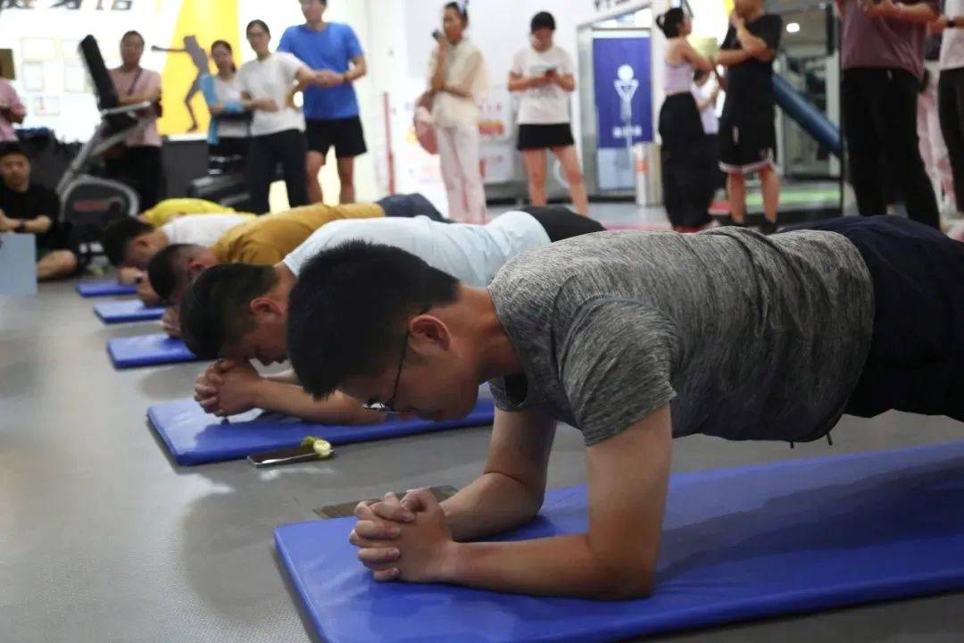关于特色比赛：快速反应挑战赛热血开启的信息