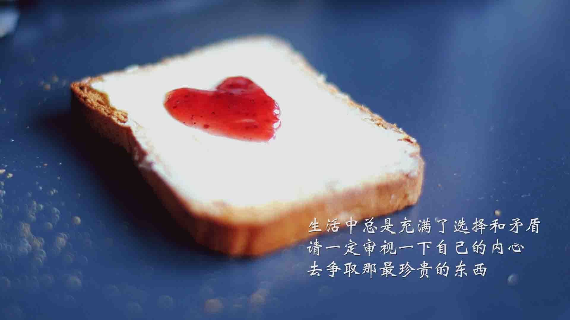 阿赫马赫在巴黎奥运会男足比赛中表现出色，马拉松阿赫瓦里