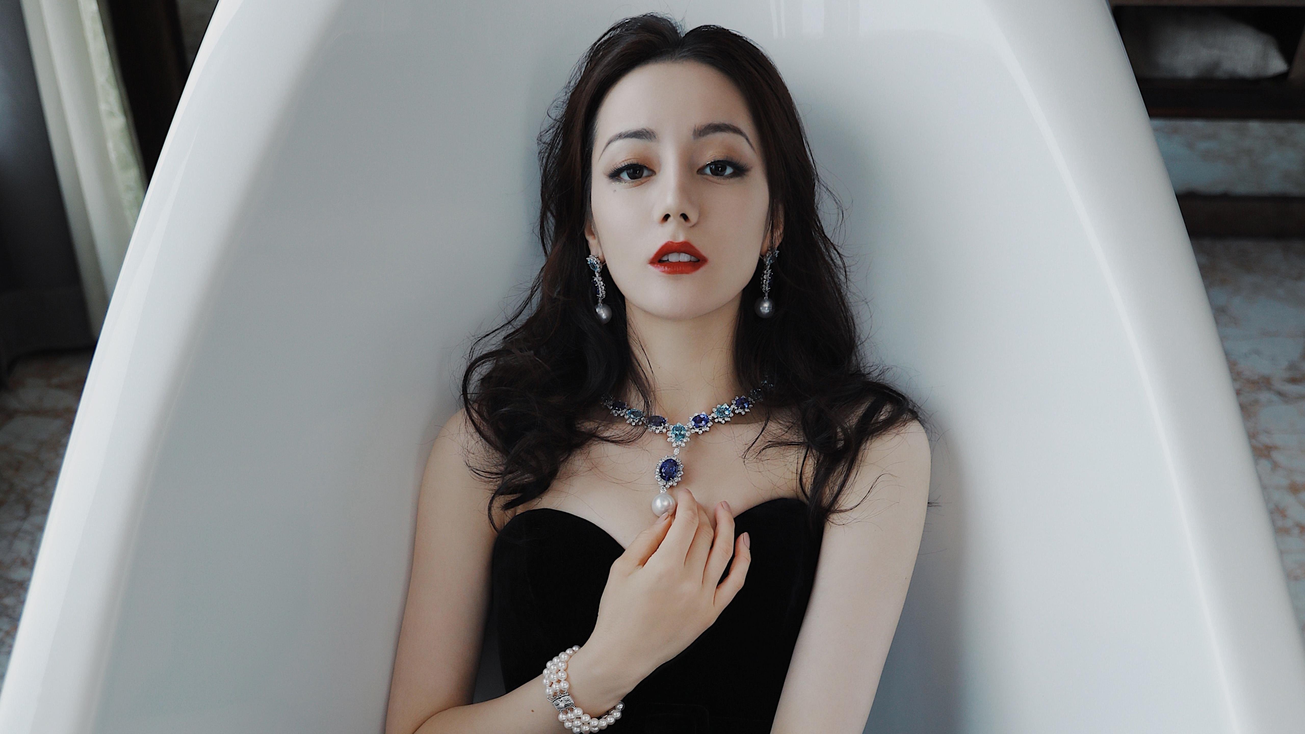 节奏变化是否容易暴露阵容防守弱点，节奏变化的基本方式