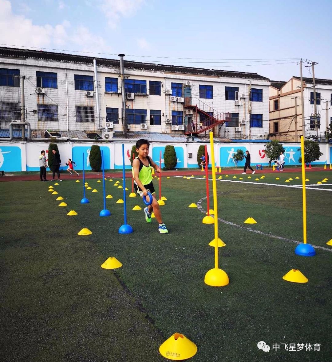 开云体育:田径运动装备，科技助力提升表现的简单介绍